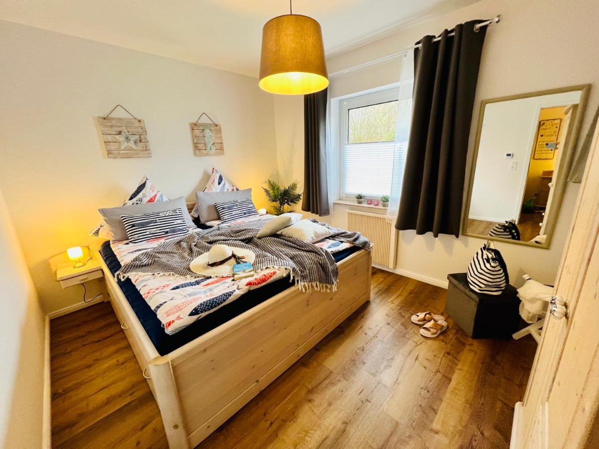 Seelund - Meeresrauschen Lauschen - Ruhiges Sonniges Apartment Mit Garten Und Terrasse Nahe Strand Und Ostsee Schönhagen 외부 사진