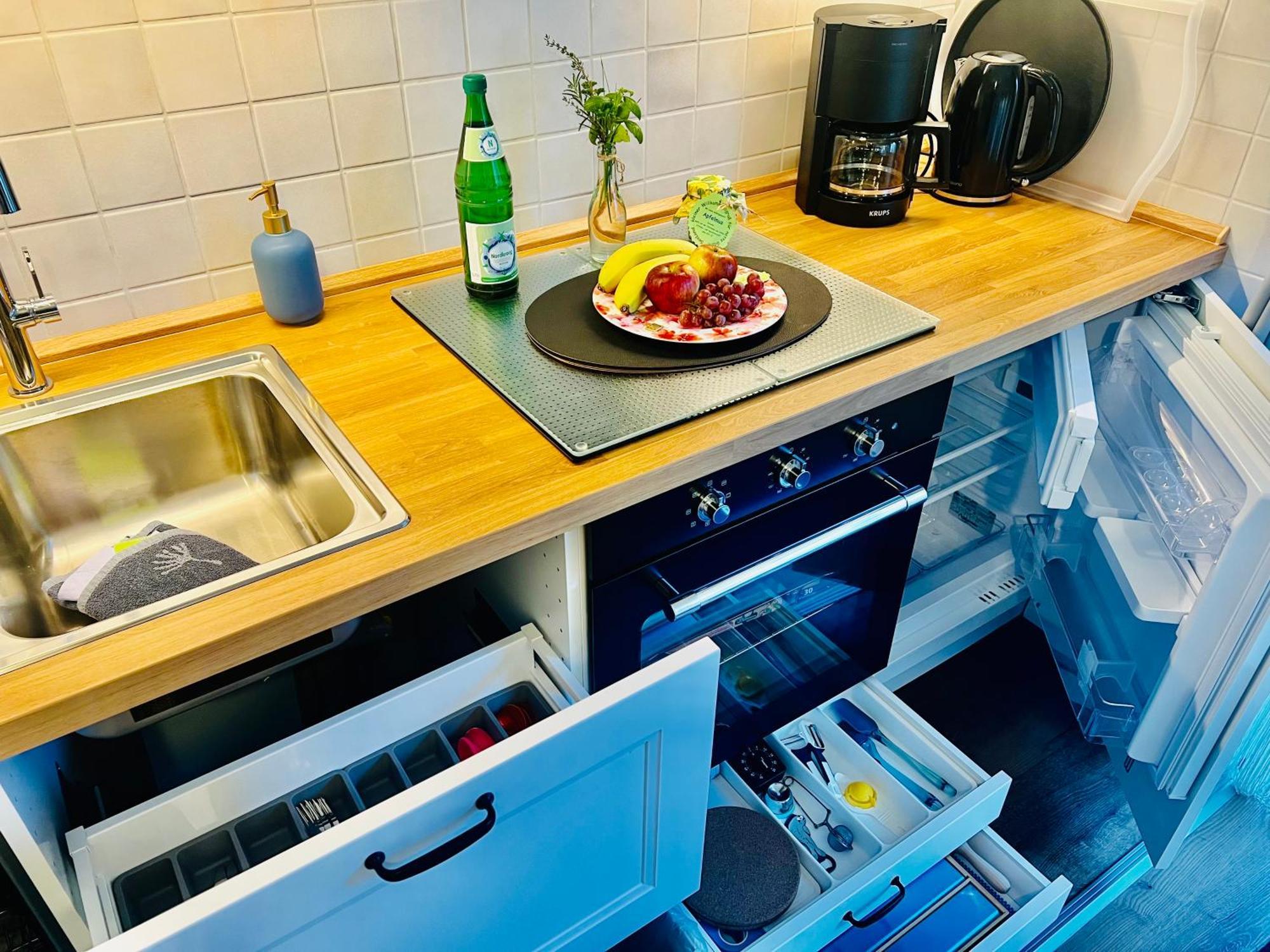 Seelund - Meeresrauschen Lauschen - Ruhiges Sonniges Apartment Mit Garten Und Terrasse Nahe Strand Und Ostsee Schönhagen 외부 사진